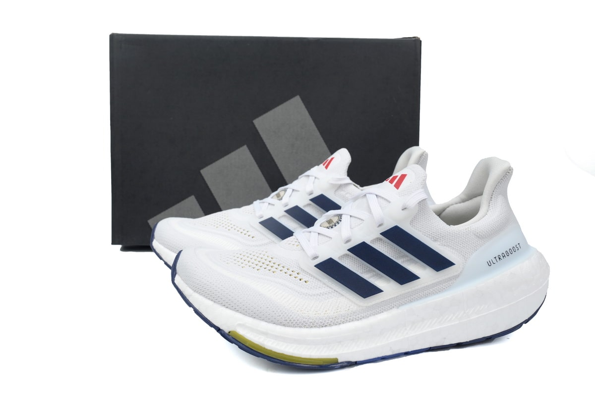 adidas Ultraboost Light 23 [X. 9]